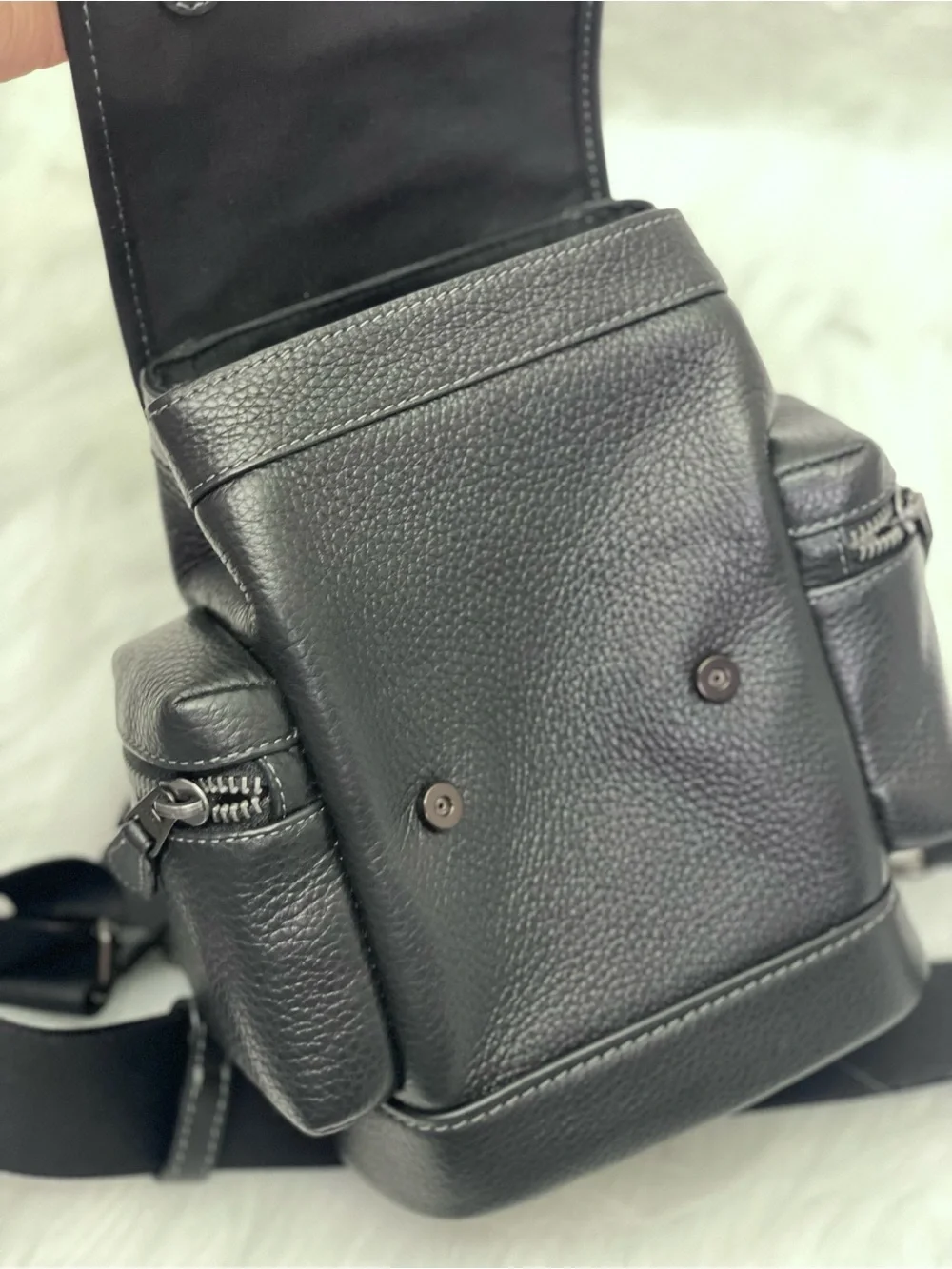 NWT Coach Sprint Sling Pack Leather CBF63 in Black